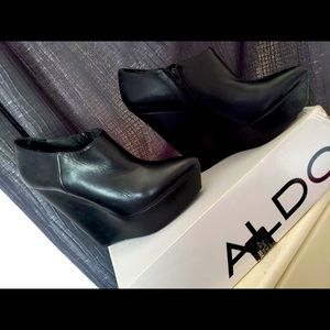 Aldo women’s wedge heel